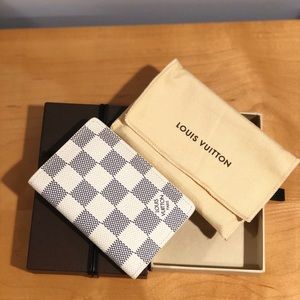 Genuine Louis Vuitton wallet ⭐️⭐️⭐️